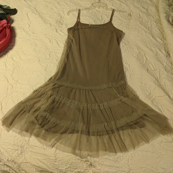 Dress - Picture 2 of 3